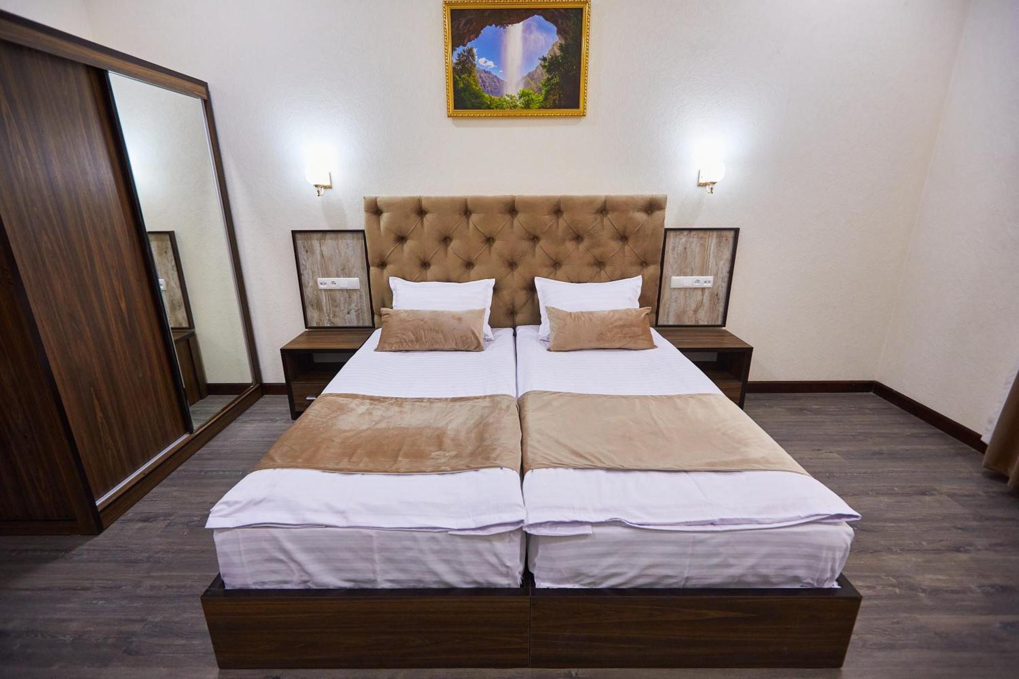 Grand Art Hotel Tashkent Luaran gambar
